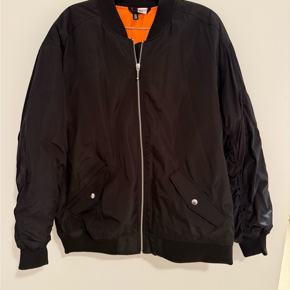 H&M Women’s Padded Bomber Jacket - Picture 4 of 10